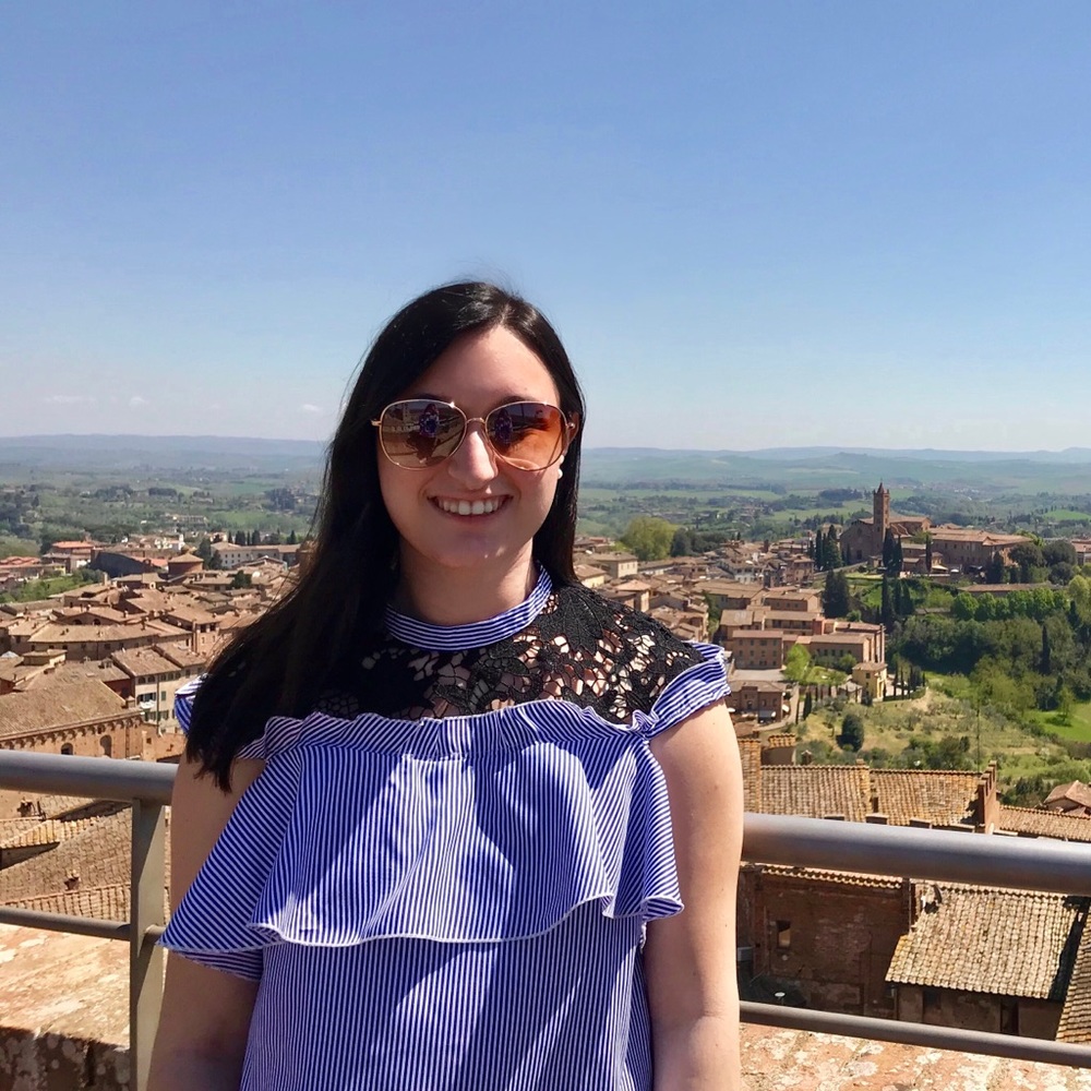 Meet your Posher, Sara